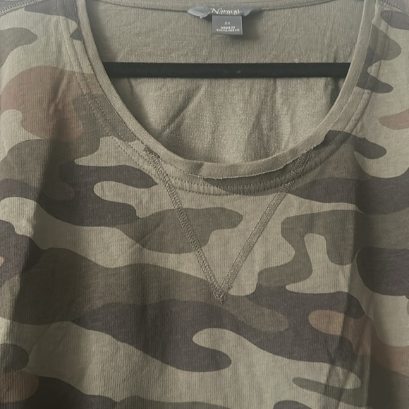 Natural Reflections Camo Oversized Tunic Style Top - Picture 6 of 6